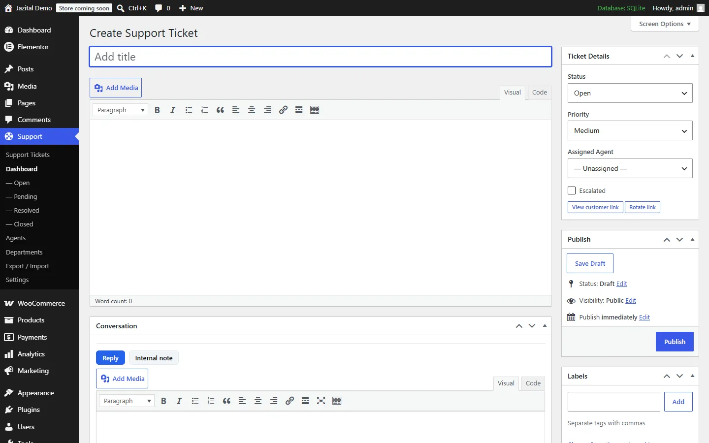 A ticket with the reply and internal note editor